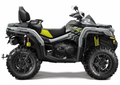 Čtyřkolka CFMOTO Gladiator X1000 v nové šedivé barvě