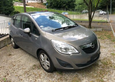 Opel Meriva před dovozem ve Švýcarsku