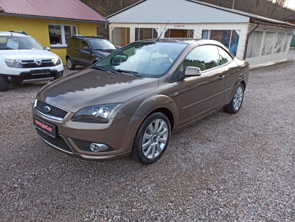 Ford Focus CC 2.0i 16v Titanium 🇨🇭
